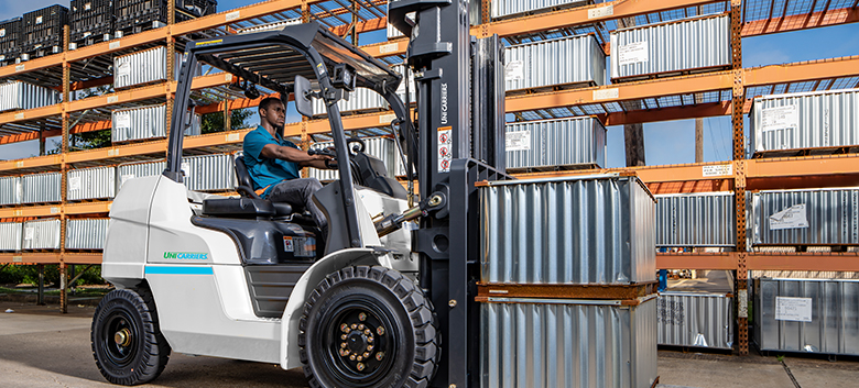 UniCarriers PF(D)80–PF(D)120 Series Internal Combustion Pneumatic Tire Forklifts
