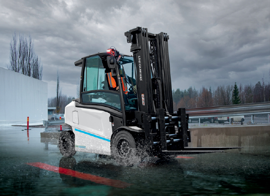 UniCarriers MXL40–MXL55H 4-Wheel Electric Pneumatic Forklifts
